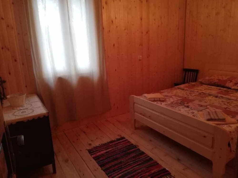 Agro Guesthouse Korena