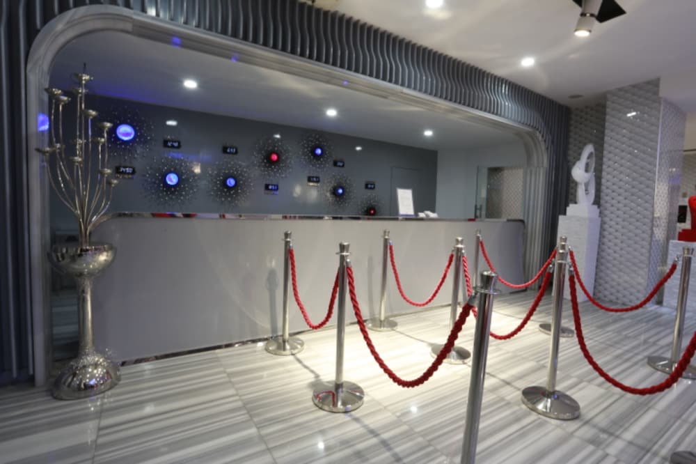 Guangzhou Planet Hotel