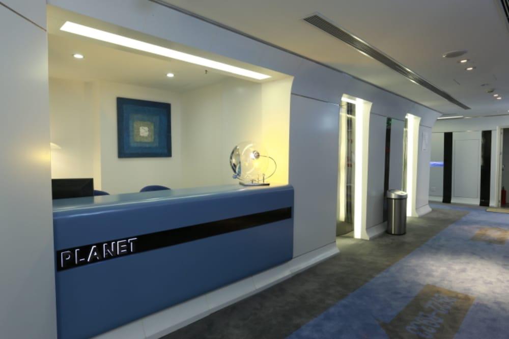 Guangzhou Planet Hotel