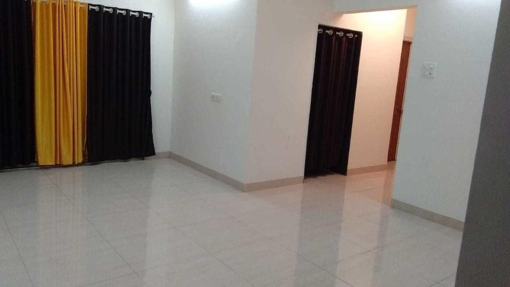 United Corporate Home Thane