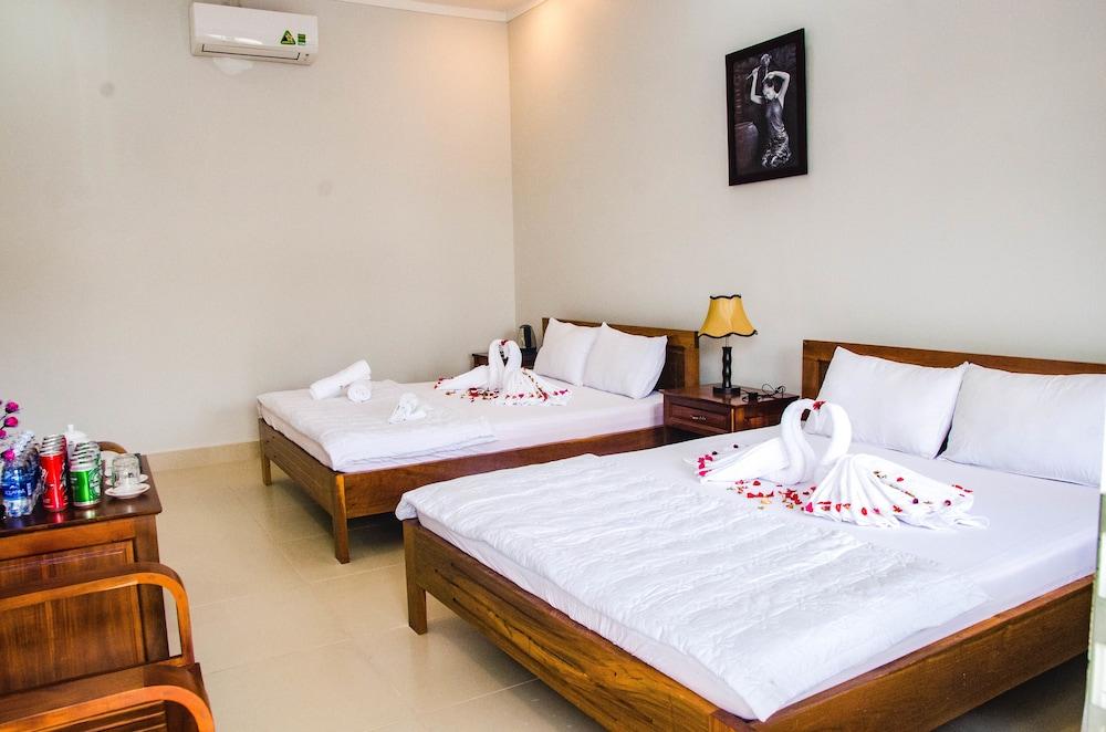 Anna Nguyen Resort Bungalow