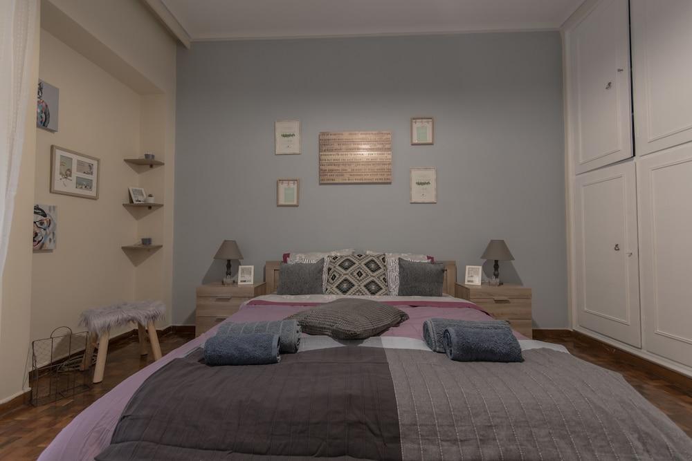 Athenian Gem in Kolonaki boho-chic apt