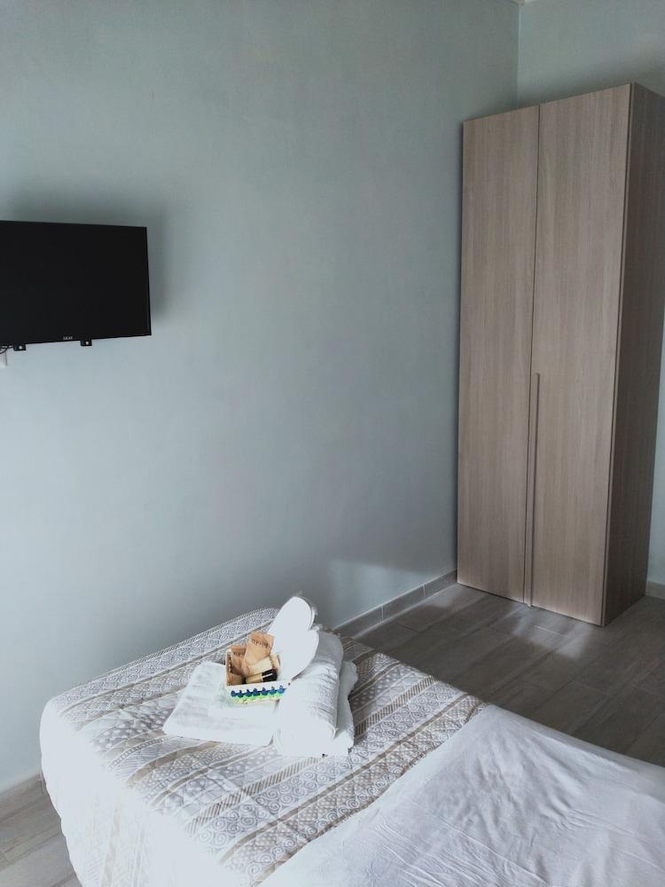 Isola Verde Guest House