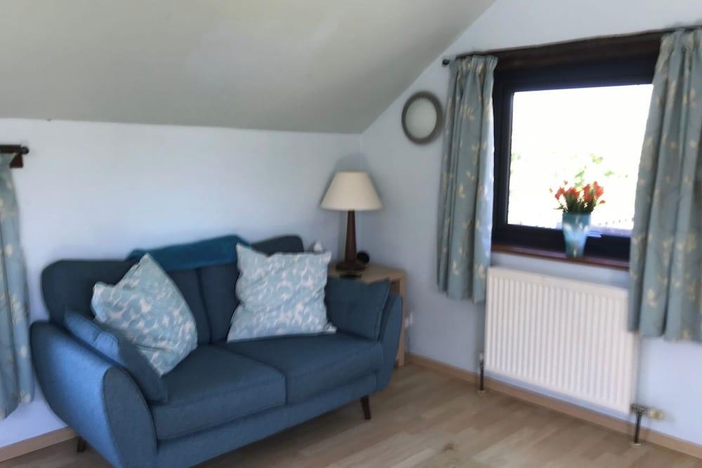 1-bed Apartment Sleeps 2 - Patio -bbq - Hot Tub