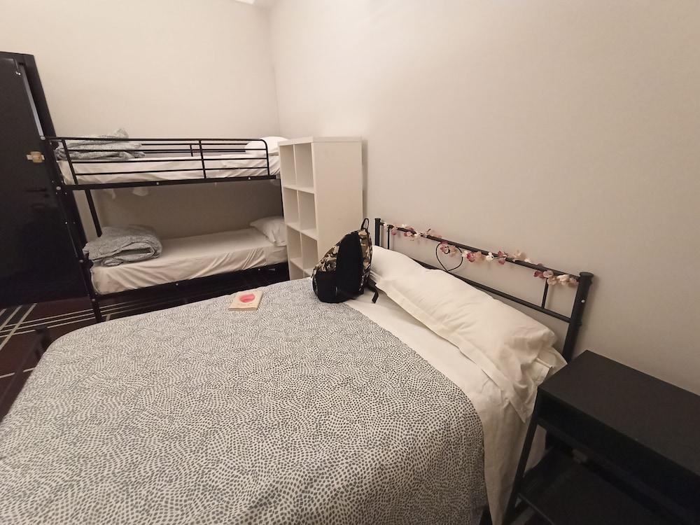 Le case della Ste - Hostel Grattacielo