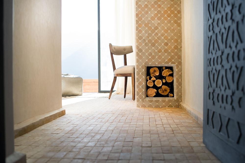 L' Amandier Hotel & Villas