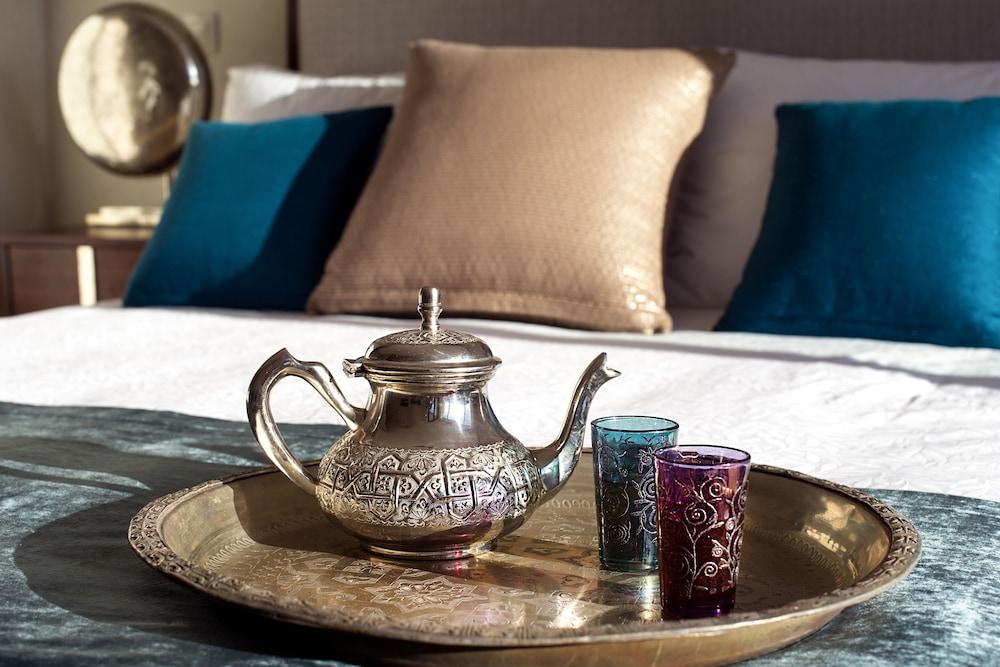 L' Amandier Hotel & Villas