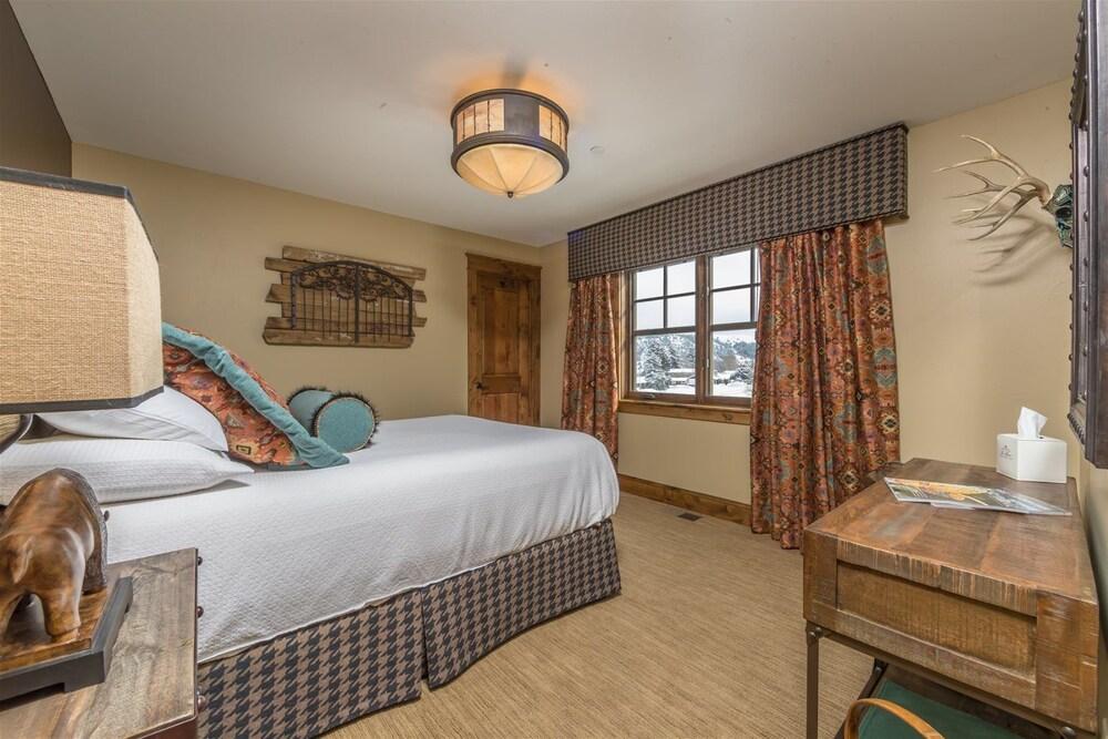 Bozeman - Main Street Retreat