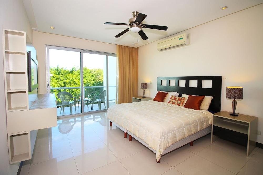 Downtown Apartment Oasis 12