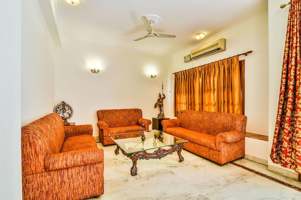 FabHotel Homeport Residency