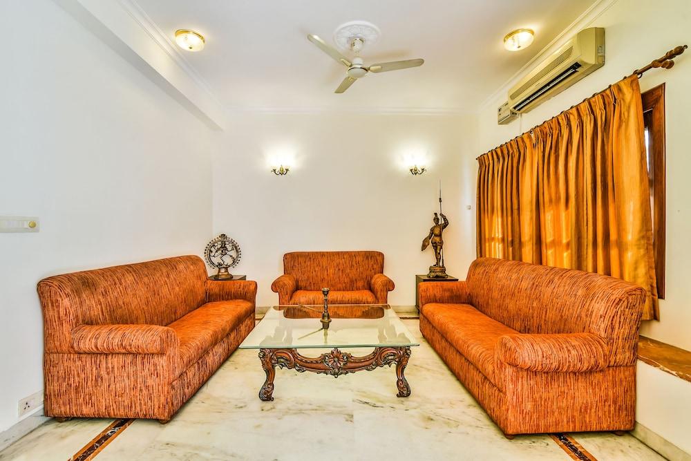 FabHotel Homeport Residency