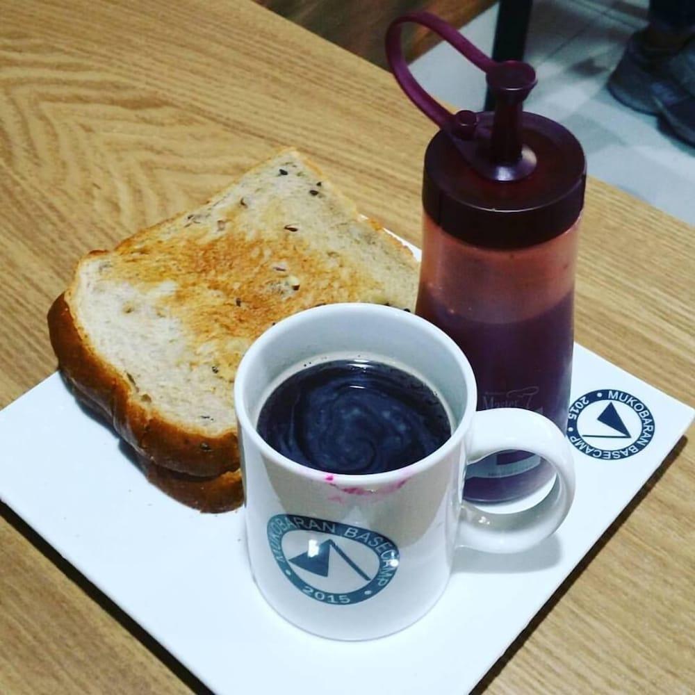 Mukobaran Guesthouse - Hostel