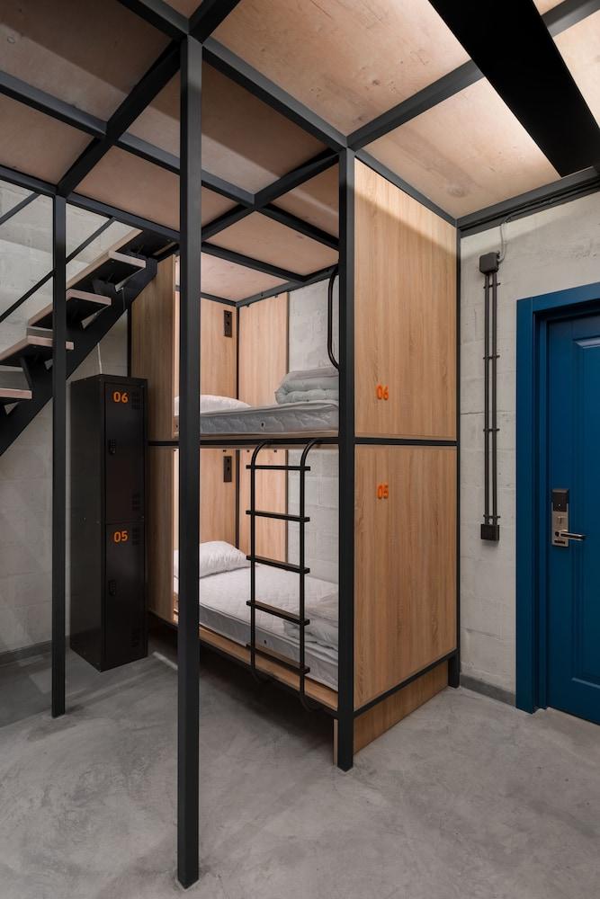 Campus Community A-Hotel