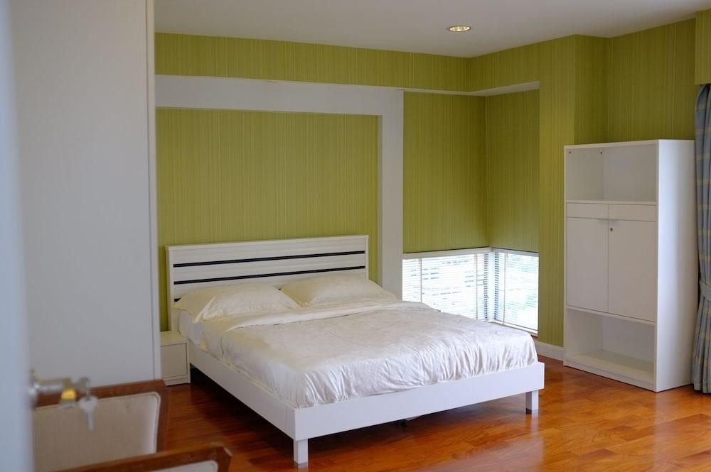 Bangkok Penthouse By Passionata Collection