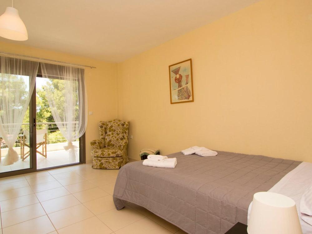 Possidi Villas VII by Halkidiki Villas