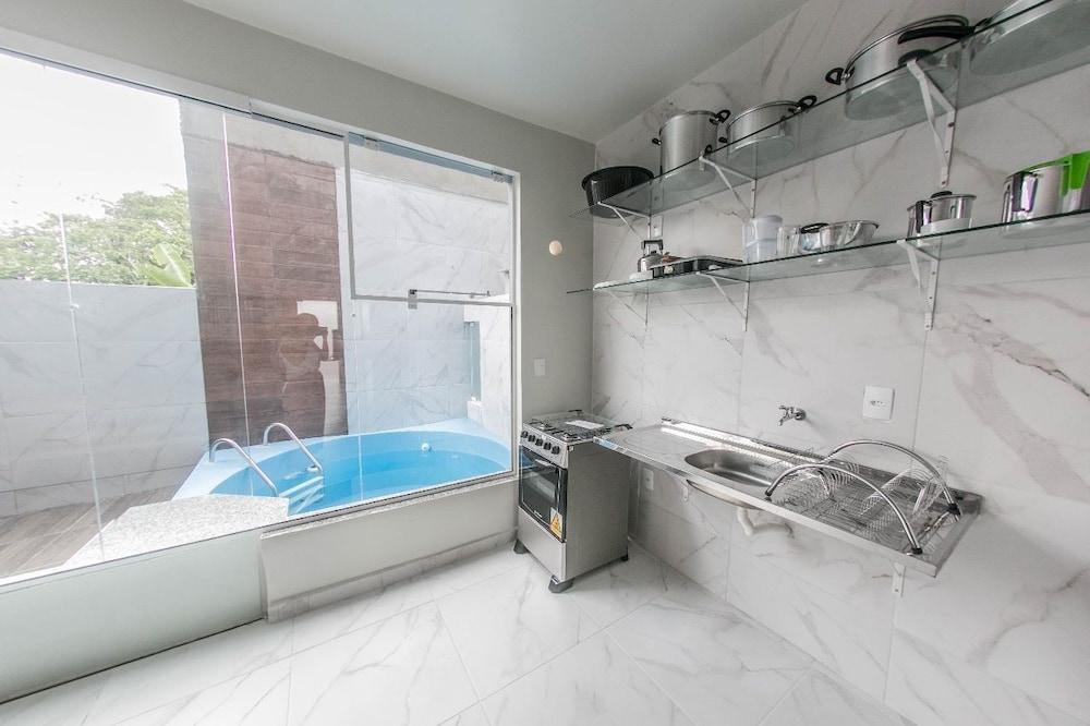 Res. Raulino - Casa piscina 16 pessoas