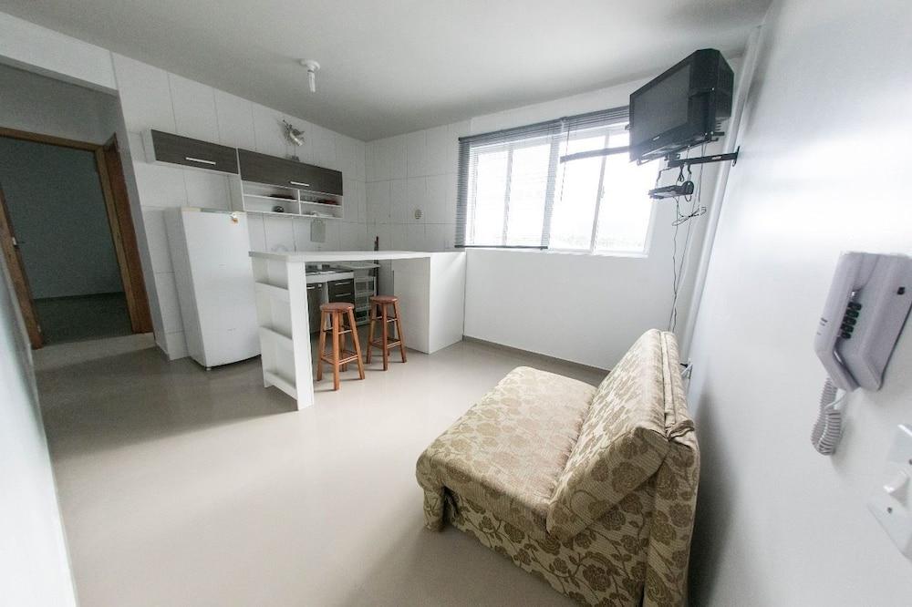 Bruno Henning - Apto 6 pessoas