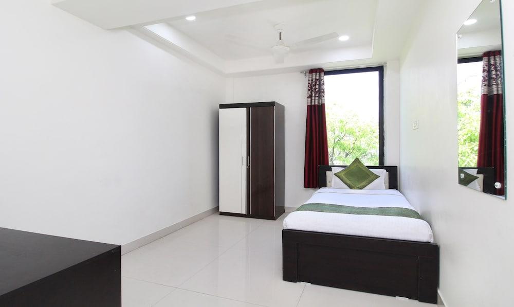 Treebo Trip Drona Inn