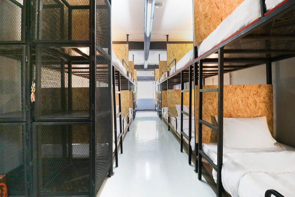 OYO 823 Oliver’s Hostel