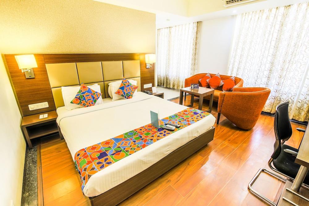 FabHotel The Pinnacle