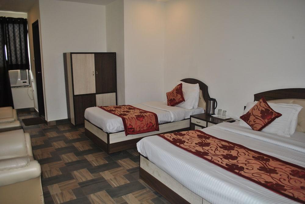 Hotel Maha Luxmi Palace