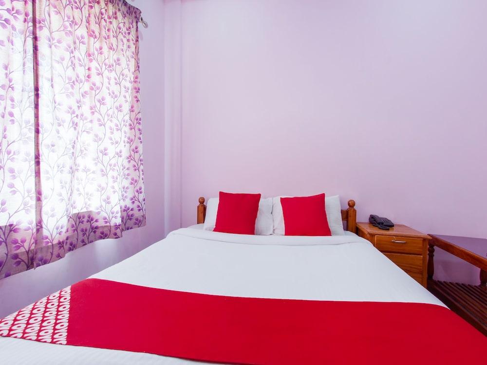 OYO 24967 The Grand Diamond