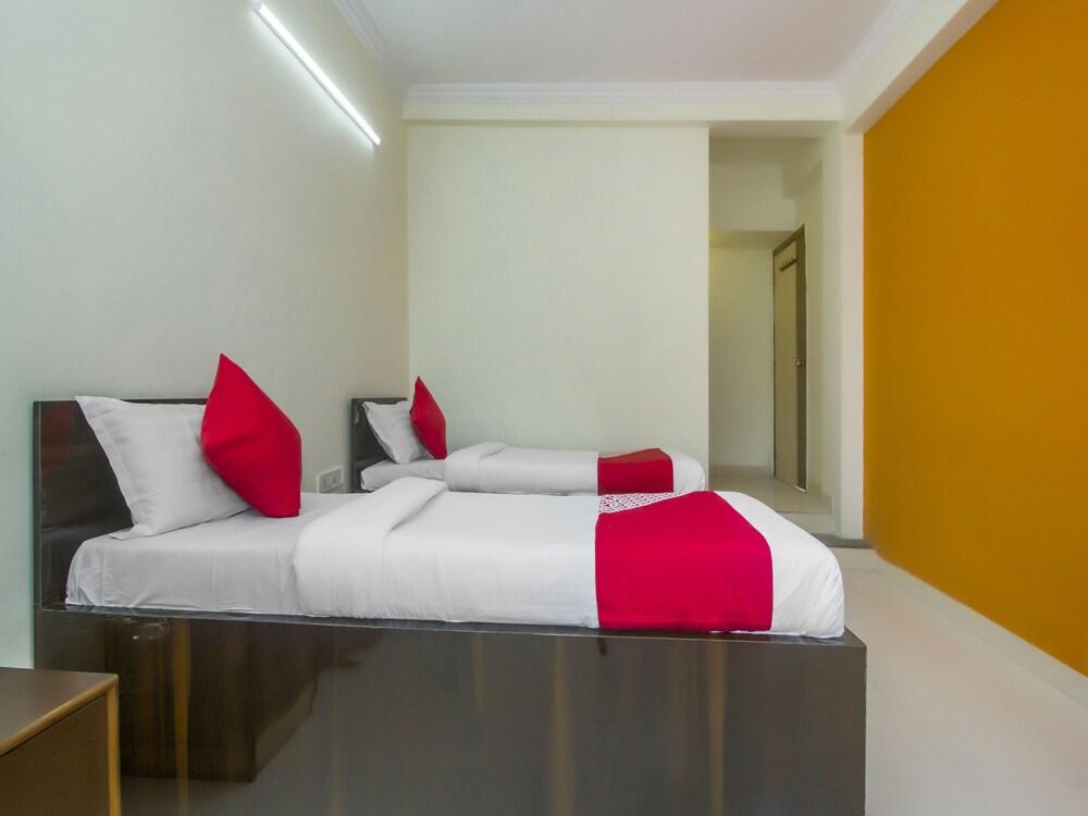 OYO 22772 Hotel Vasantdashmi (purva)