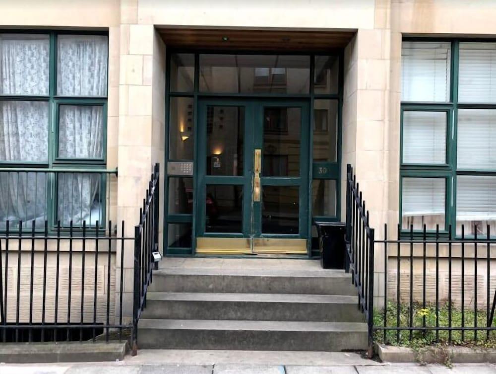 Silver Lining Fountain Bridge Apartment