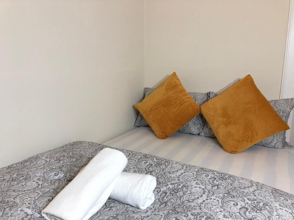 The Dalgety Apartments