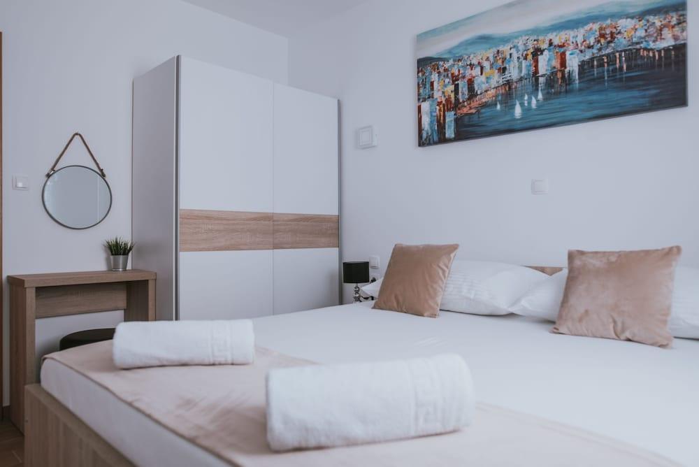 Poolside Hideout Apartments