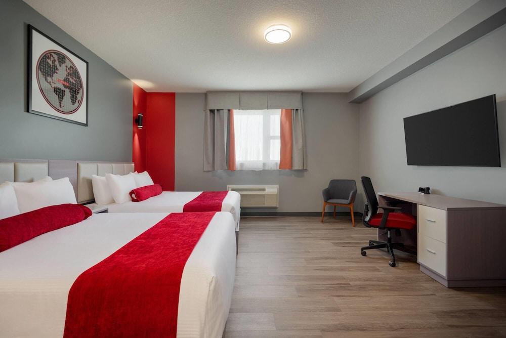 Ramada by Wyndham West Edmonton Hotel & Suites