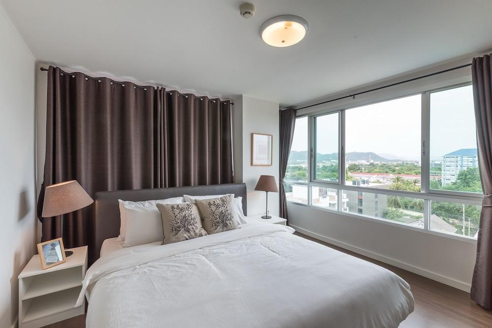 Baan Kunkoey & KuKeange by Passionata