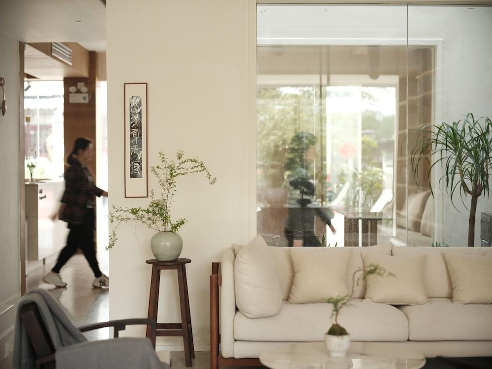 Guilin Bonjour Boutique Hotel