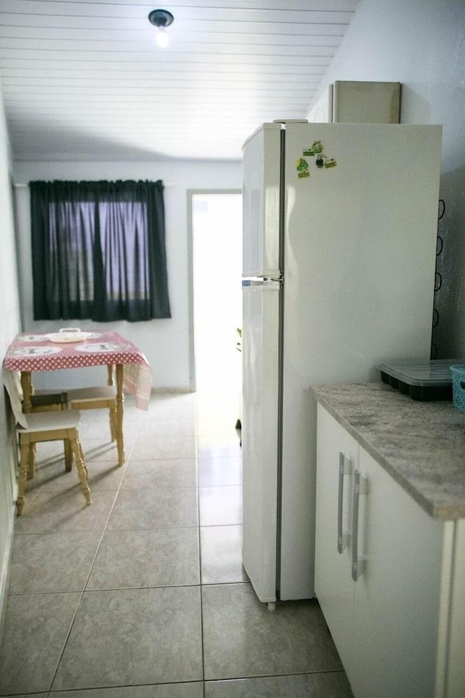 Kit 5 - Com piscina 4 pessoas