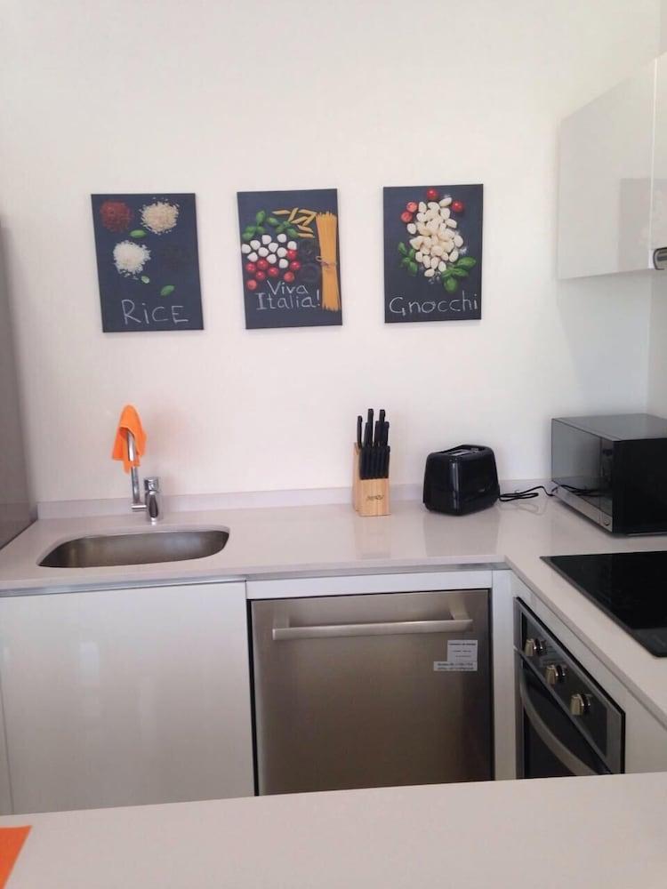 MENESSE Beach Apartments