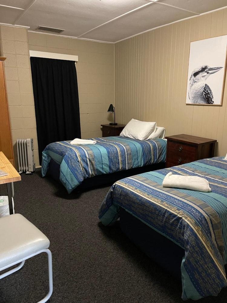 Kookaburra Ski Lodge