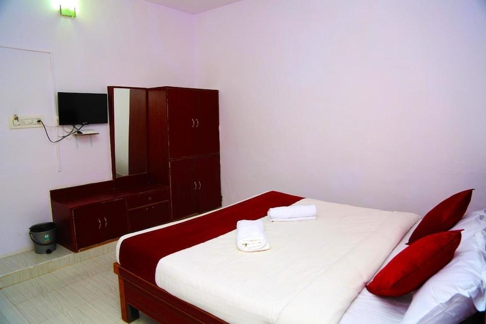 La Flora Beverly Hill Resort