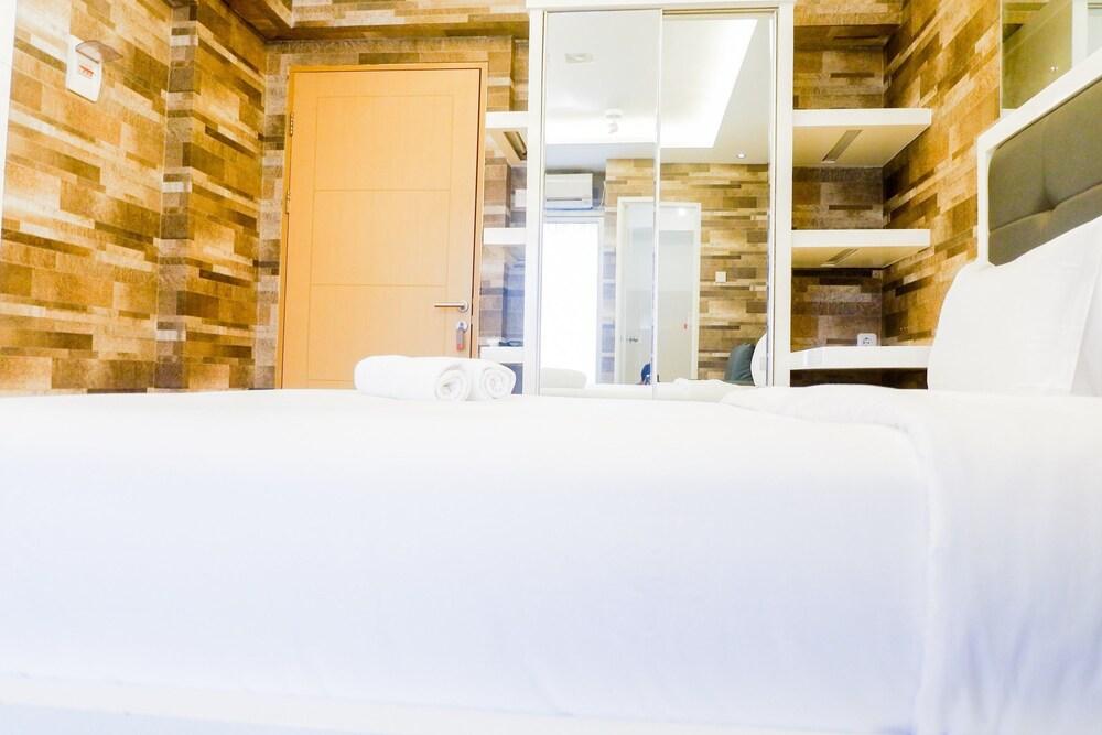 Minimalist Comfy Studio Apartment at Educity Pakuwon