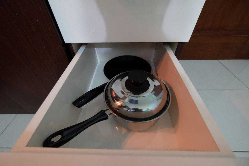 Comfy 2BR Apartment Salemba Residence