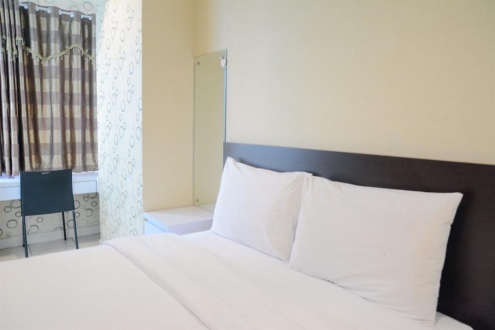 Gorgeous Studio Cinere Bellevue Apartment