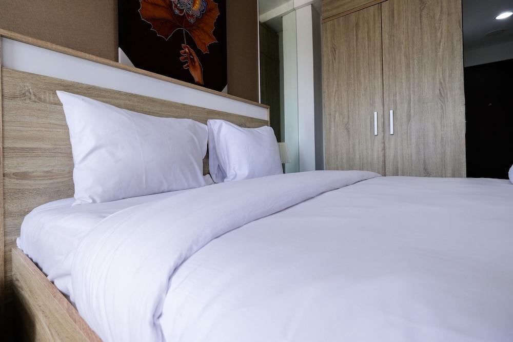 Exclusive Studio Apartment Springwood Residence