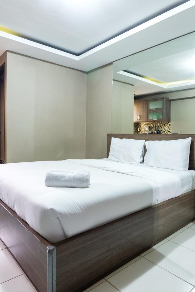 Simply Studio Kebagusan City Apartment