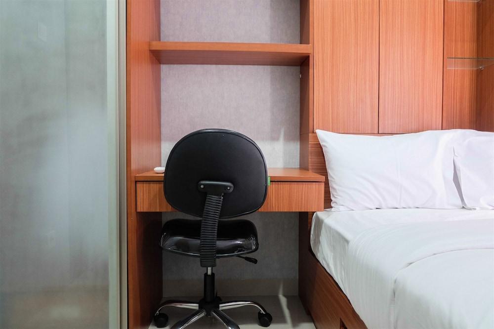 Comfortable 2BR @The Oasis Apartment