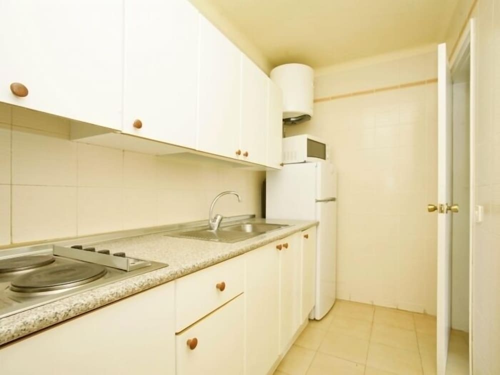 Apartamentos Pins Marina 46
