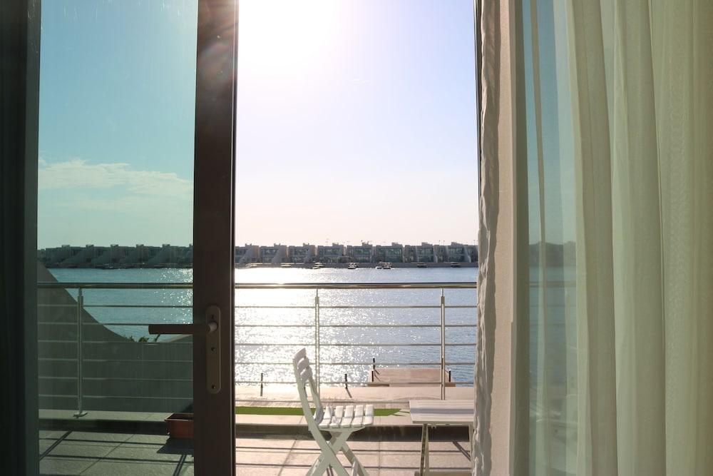 Durrat Al Bahrain Luxury Villa