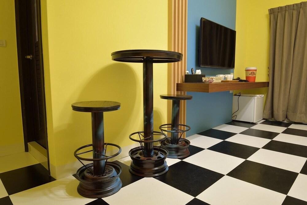 Coffee Compartment Homestay