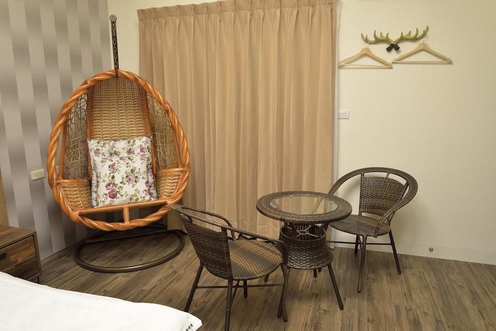 Coffee Compartment Homestay