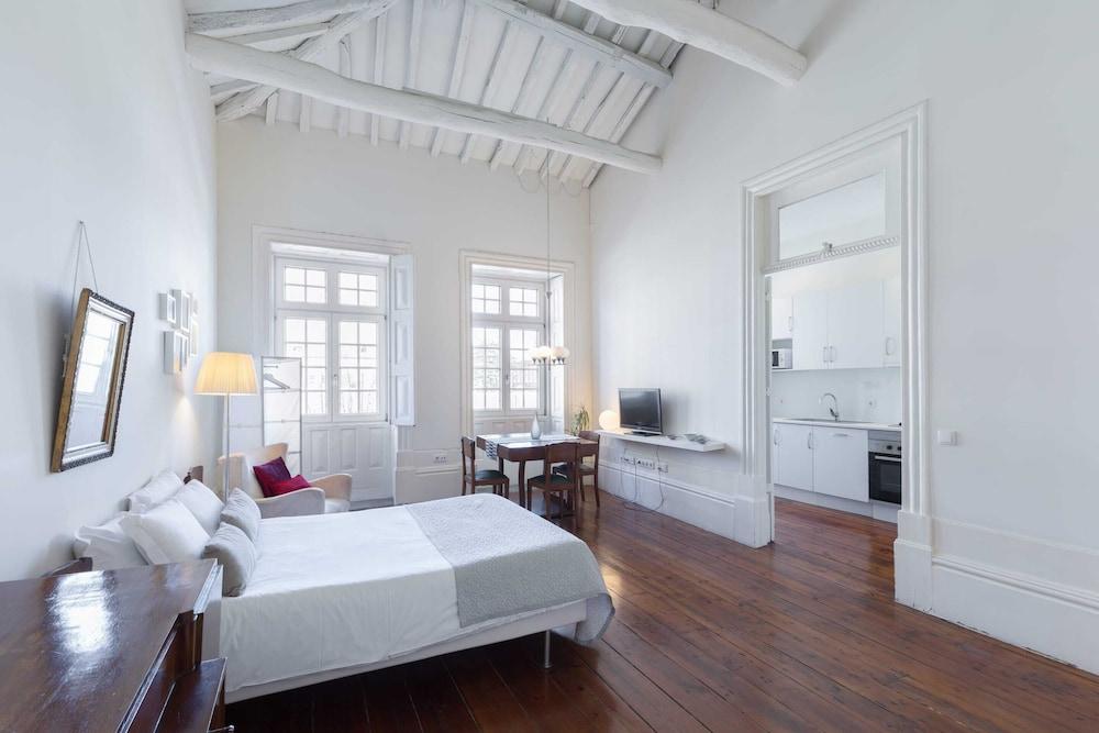 GuestReady - Ayres Gouvea House