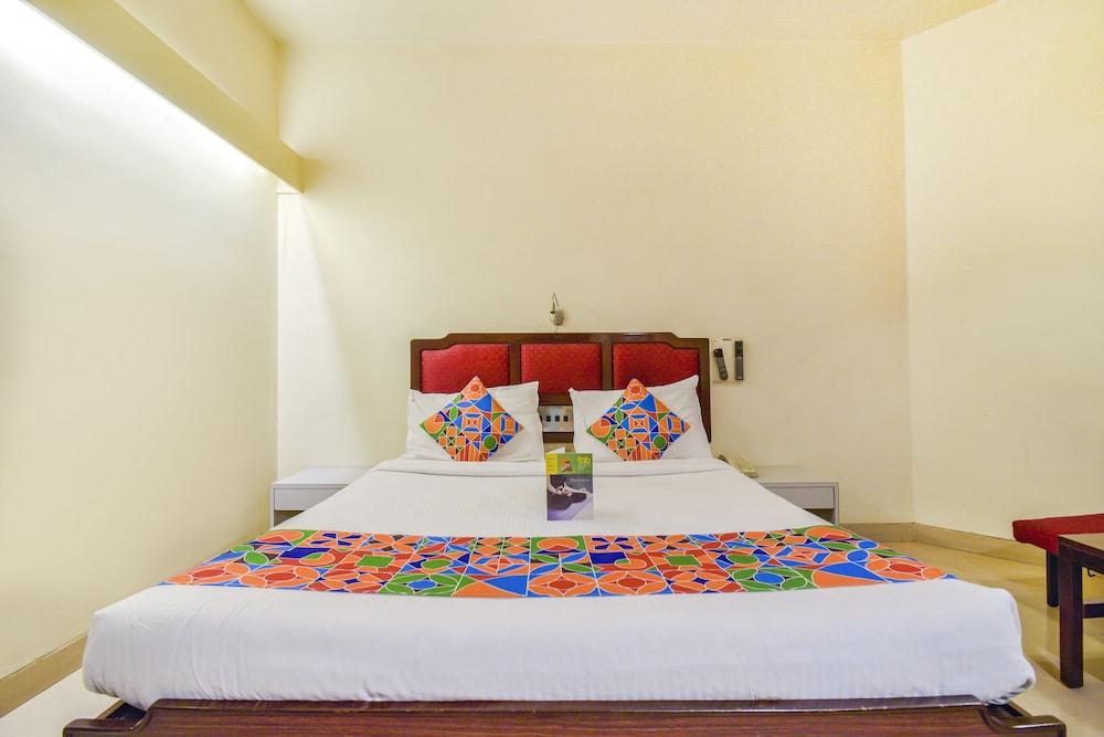 FabHotel Ashish Plaza