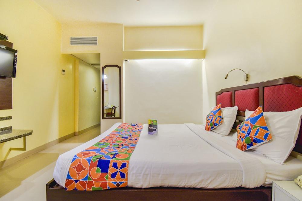 FabHotel Ashish Plaza